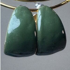 Vintage Gold Tone Avocado Green Enamel Hoop Butterfly Close Earrings